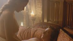 Голая Фэй Марсей в сериале «Белая королева» фото #2