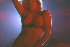 Голая Хайди Шанц в фильме «Язык тела» фото #25