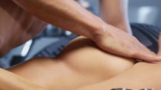 Голая Харизма Карпентер в фильме «Связанная» фото #15