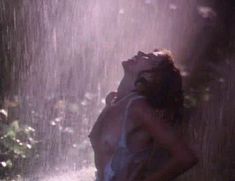 Голая Харли МакБрайд в фильме «Молодая леди Чаттерлей» фото #18