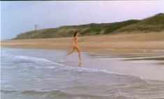 Голая Хеди Барресс в фильме «Варварские годы» фото #3