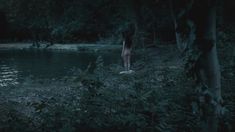 Голая Хейли Этвелл в сериале «Столпы Земли» фото #1