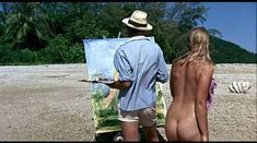 Голая Хелен Миррен в фильме «Совершеннолетие» фото #12