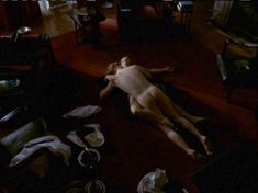 Голая Хелен Миррен в фильме «Тайная страсть Айн Рэнд» фото #2