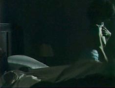 Голая Хелен Миррен в фильме «Цезарь и Кларетта»