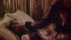 Голая Хелен Миррен в фильме «Экскалибур» фото #2