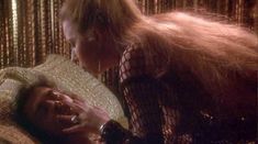 Голая Хелен Миррен в фильме «Экскалибур» фото #4