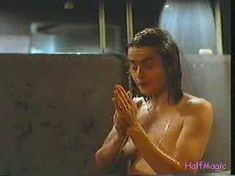 Голая Хелена Бонем Картер в фильме «Музей Маргариты» фото #2