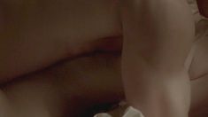 Голая Хелена Мэттссон в сериале «Американская история ужасов» фото #1