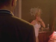 Голая Хизер-Джей Джонс в фильме «Добро пожаловать в рай» фото #2