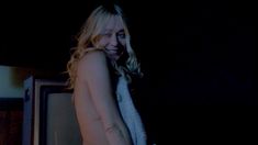 Голая Хлоя Севиньи в сериале «Американская история ужасов» фото #2