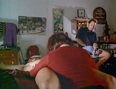 Голая Холли Мари Комбс в фильме «Причина верить» фото #1