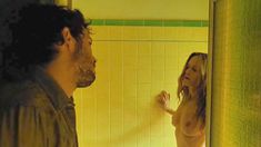 Голая Холли Хантер в фильме «Тринадцать» фото #1