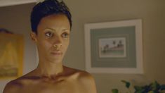 Голая Частити Дотсон в сериале «Убийство первой степени» фото #4