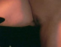 Голая Челси Блу в фильме «В объятиях тьмы 3» фото #1