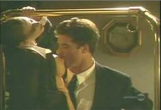 Голая Челси Ли в сериале «Эротические признания» фото #5