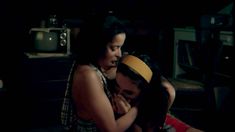 Голая Ченоа Мэйсон в фильме «Беги, сука, беги!» фото #3