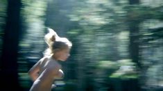 Голая Черил Лойн в фильме «Беги, сука, беги!» фото #6