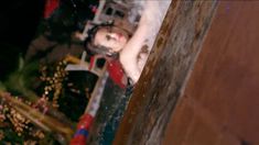 Голая Чести Бальестерос в фильме «Американская ложь» фото #4