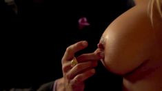 Голые сиськи Шайла Стайлз в фильме «Голливудские Секс Войны» фото #3