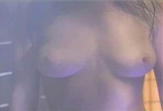 Голая Шайна Ли в сериале «Эротические признания» фото #2