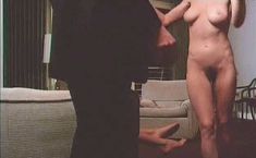 Голая Шанна Холл в фильме «Принцесса и девушка по вызову» фото #4