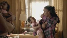 Голая Шанола Хэмптон в сериале «Бесстыдники» фото #12