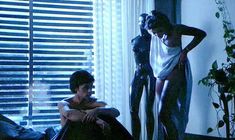 Голая Шанталь Дерюаз в фильме «Дива» фото #4