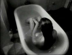 Голая Шантель Кинг в фильме «Обнаженные души» фото #1