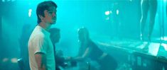 Голая Шарлин Битон в фильме «Август» фото #2