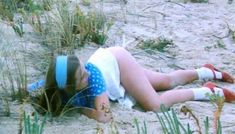 Полностью голая Шарлотт Александра в фильме «Настоящая девчонка» фото #39