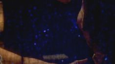 Голая Шарлотта Айянна в фильме «Танцы в «Голубой игуане»» фото #11