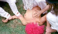 Голая Шерил Грюнвольд в фильме «Заводной апельсин» фото #4