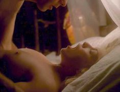 Голая Шерил Ли в фильме «Поцелуй небеса» фото #6