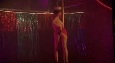 Голая Ши Александр в фильме «Призраки не спят» фото #6