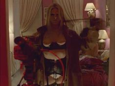 Голая Шиван Бурк в фильме «Добро пожаловать в рай» фото #1