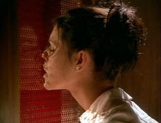 Голая Шири Раппапорт в фильме «Маленькие ведьмы» фото #8