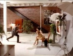 Голая Шона О’Брайэн в фильме «Близнецы» фото #10