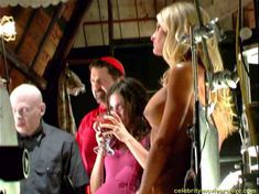 Голая Шони Костильо в фильме «Ребенок Сатаны» фото #14