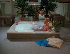 Голая Шэннон Твид в фильме «Скандальное поведение» фото #1