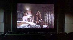 Голая Шэрон Келли в сериале «Виртуозы» фото #4