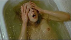 Голая Эбби Корниш в фильме «16 лет. Любовь. Перезагрузка» фото #10