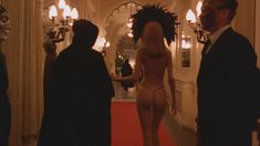 Голая Эбигейл Гуд в фильме «С широко закрытыми глазами» фото #5