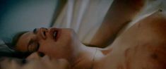 Голая Эбигейл Хардингэм в фильме «Нина навсегда» фото #10