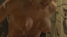 Голая Эдита Ужайте в фильме «Ди-Джей» фото #3