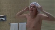 Голая грудь Эли МакГроу в фильме «Скажи, что тебе нужно» фото #7