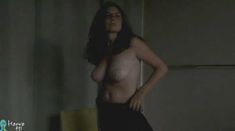 Голая Элиз Ресевё в фильме «История Ришара О» фото #4