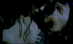 Голая Элина Ловенсон в фильме «Угрюмый» фото #1