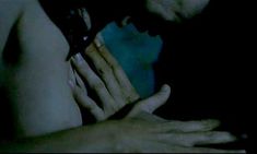 Голая Элина Ловенсон в фильме «Угрюмый» фото #2