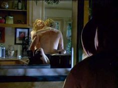 Голая Элина Мэдисон в фильме «Посмотри на меня» фото #3